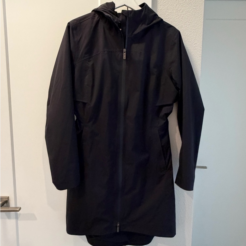 Lululemon Rain Rebel Jacket